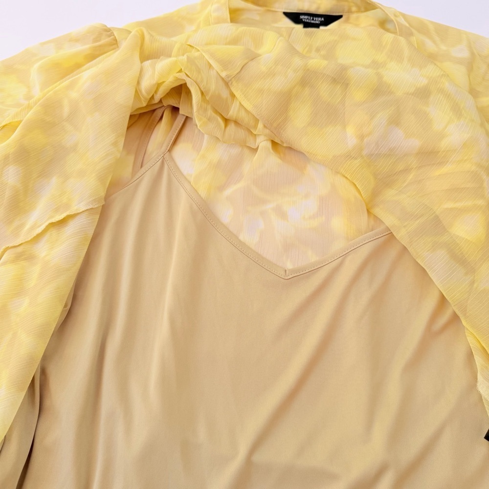 Woman’s Simply Vera Vera Wang Blouse / Camisole Combination Size 2X - Picture 4 of 5